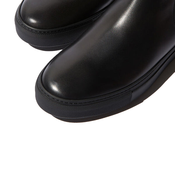 Classic Chelsea Round Toe Leather Ankle Boots