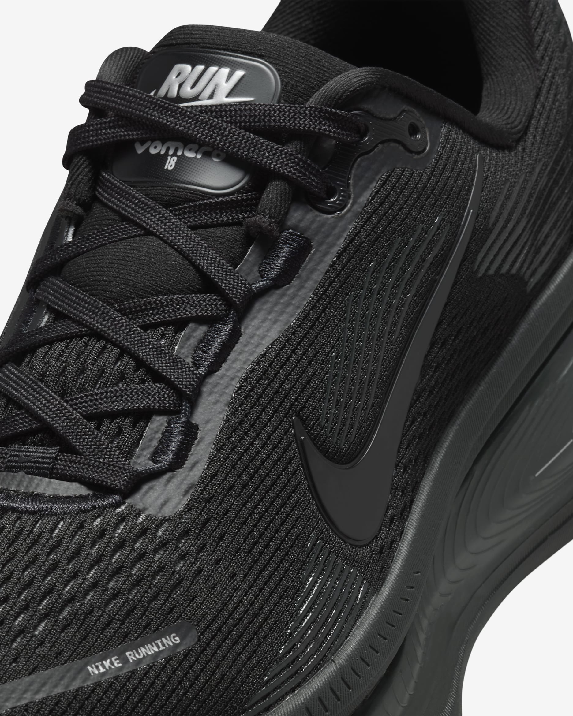 Nike Vomero 18